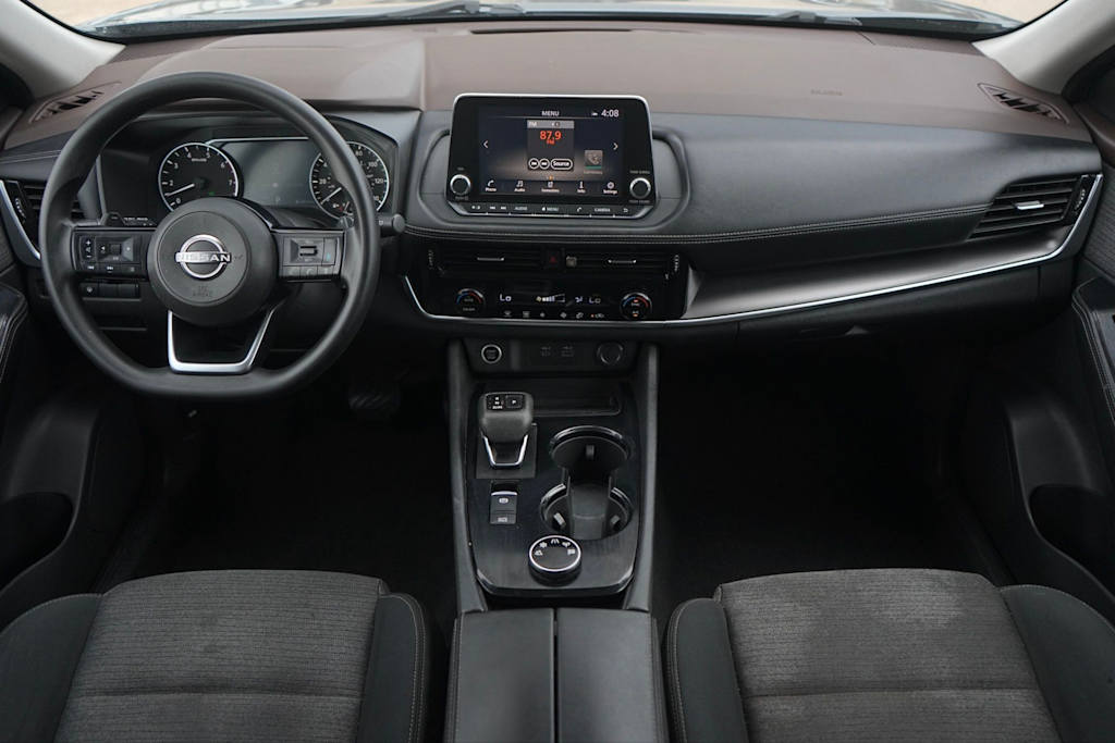 Thumbnail: 2022 Nissan Rogue - 10