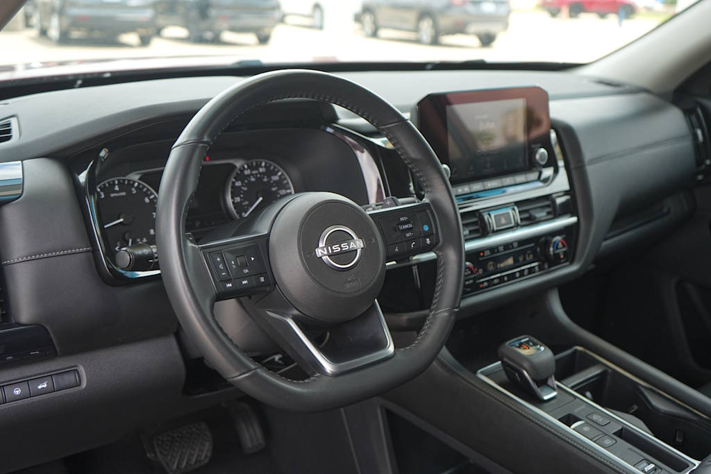Thumbnail: 2025 Nissan Pathfinder - 2