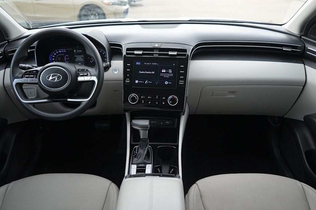 Thumbnail: 2023 Hyundai Tucson - 10