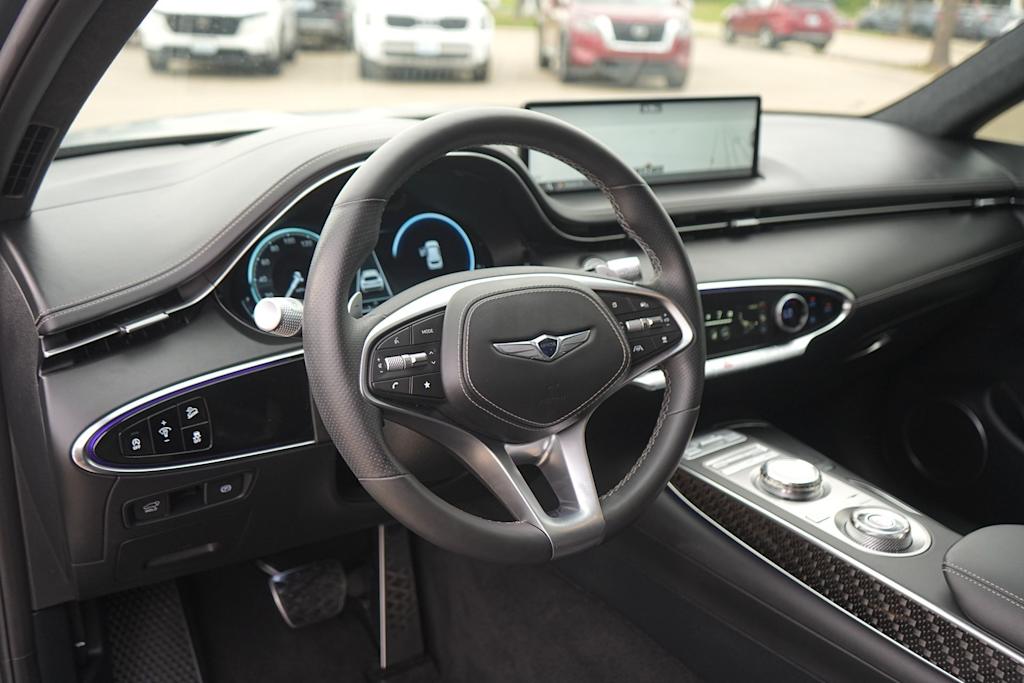 Thumbnail: 2024 Genesis GV70 - 2