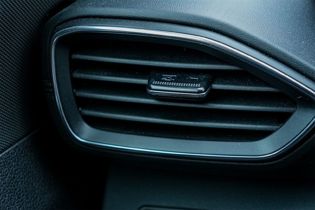 Thumbnail: 2023 Hyundai Santa Fe - 28