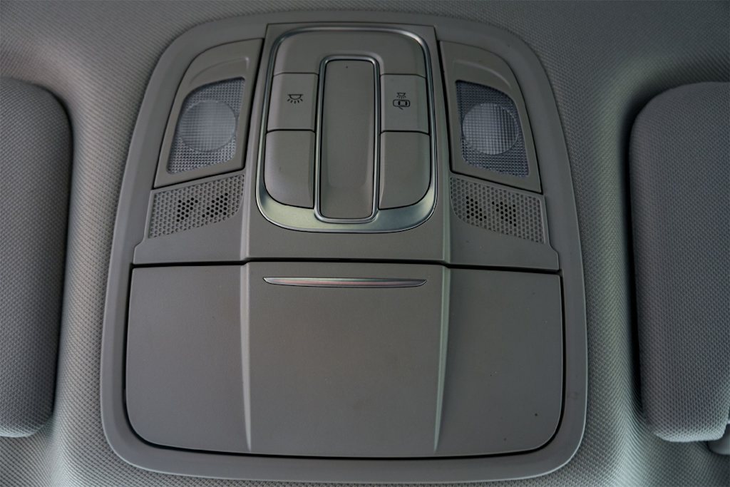 Thumbnail: 2020 Hyundai Santa Fe - 28