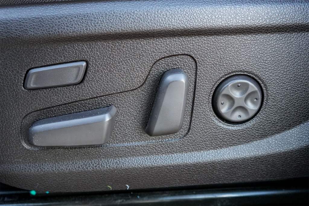 Thumbnail: 2020 Hyundai Santa Fe - 22