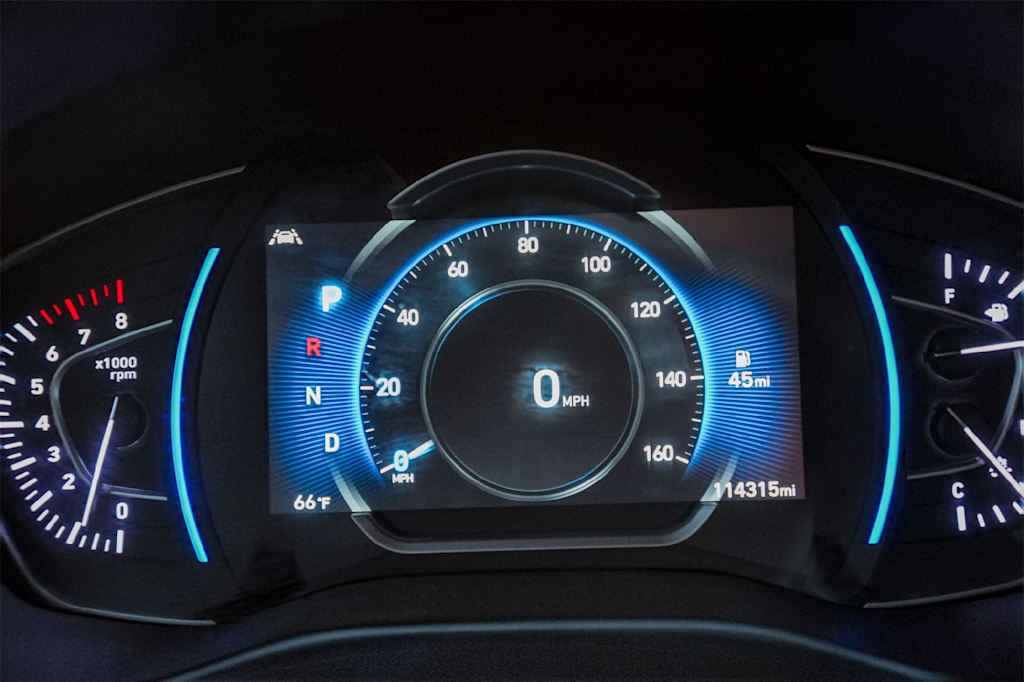 Thumbnail: 2020 Hyundai Santa Fe - 17