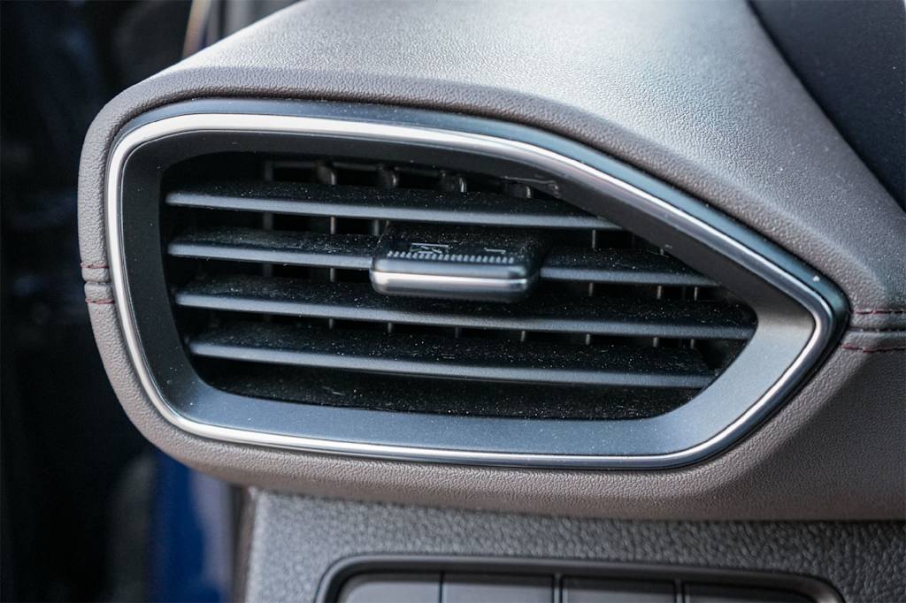 Thumbnail: 2020 Hyundai Santa Fe - 29