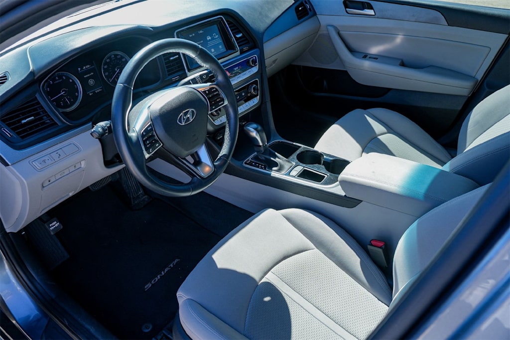 Thumbnail: 2018 Hyundai Sonata - 10