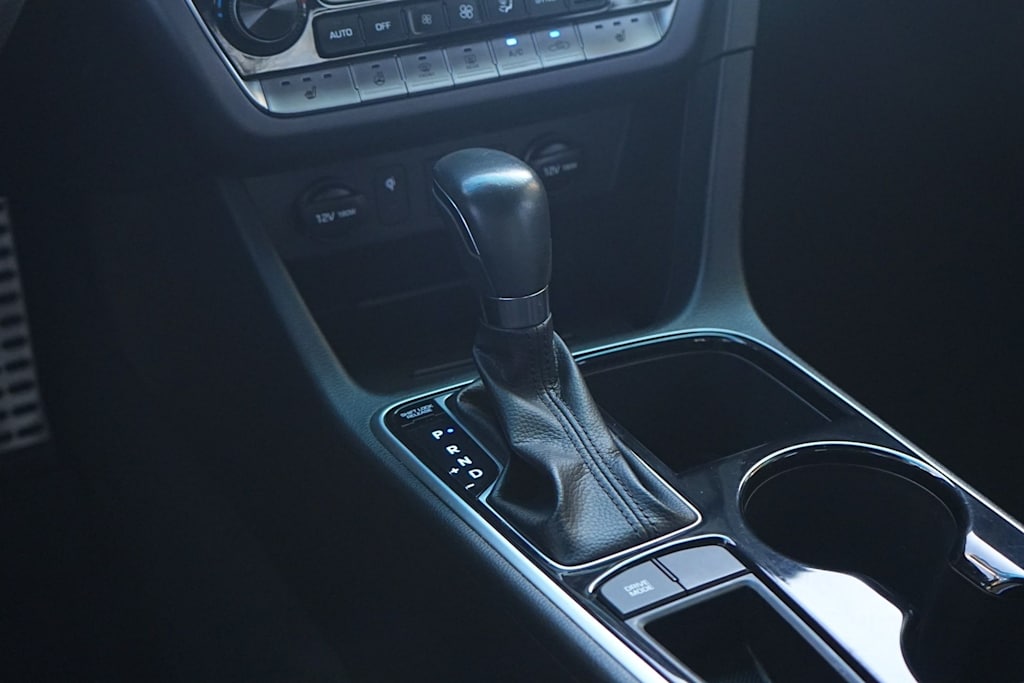 Thumbnail: 2019 Hyundai Sonata - 16