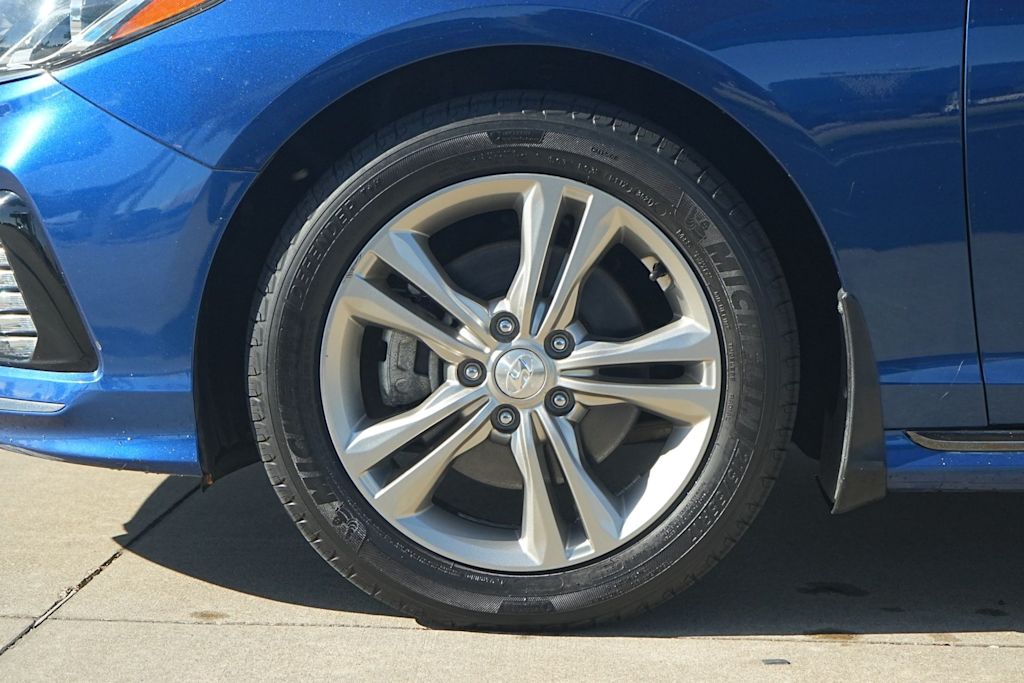 Thumbnail: 2019 Hyundai Sonata - 8