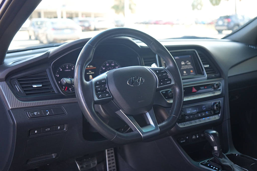 Thumbnail: 2019 Hyundai Sonata - 2