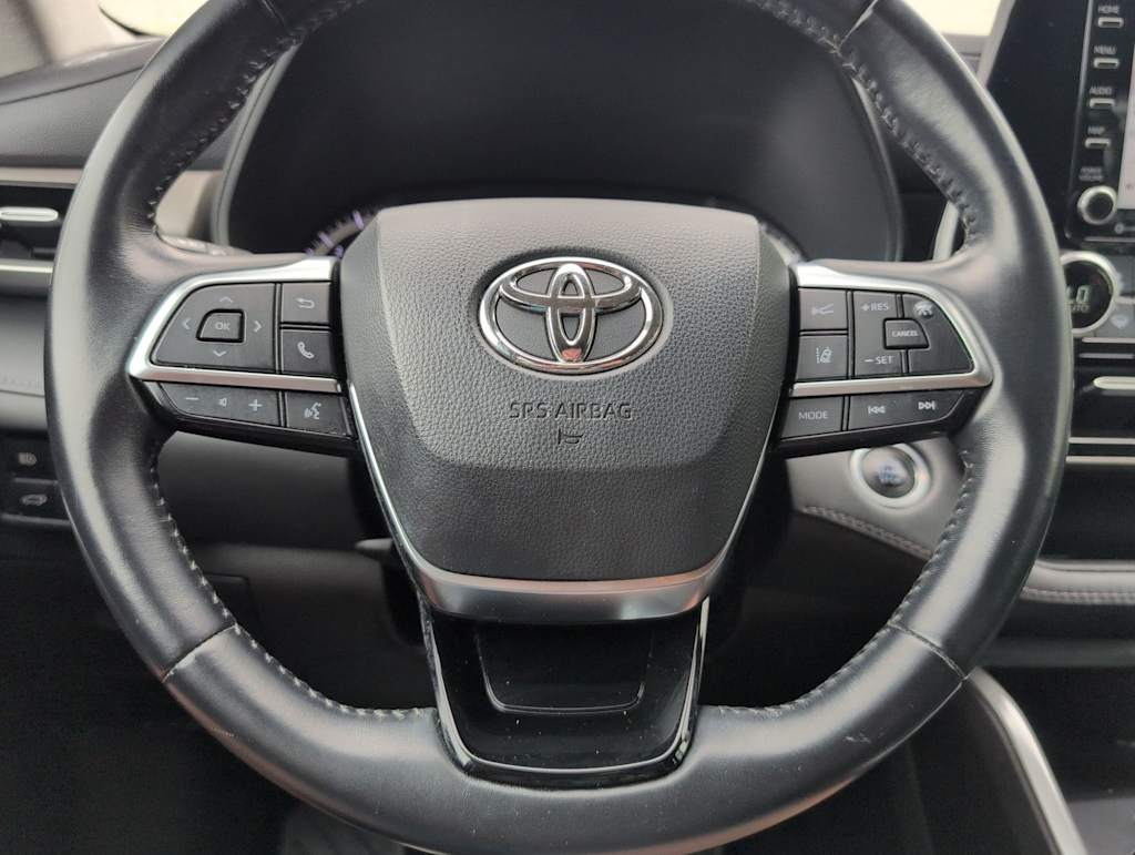 Thumbnail: 2021 Toyota Highlander - 28