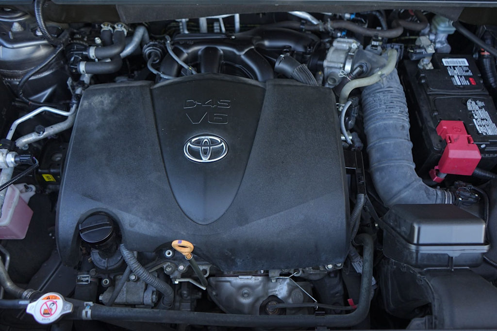 Thumbnail: 2020 Toyota Highlander - 9