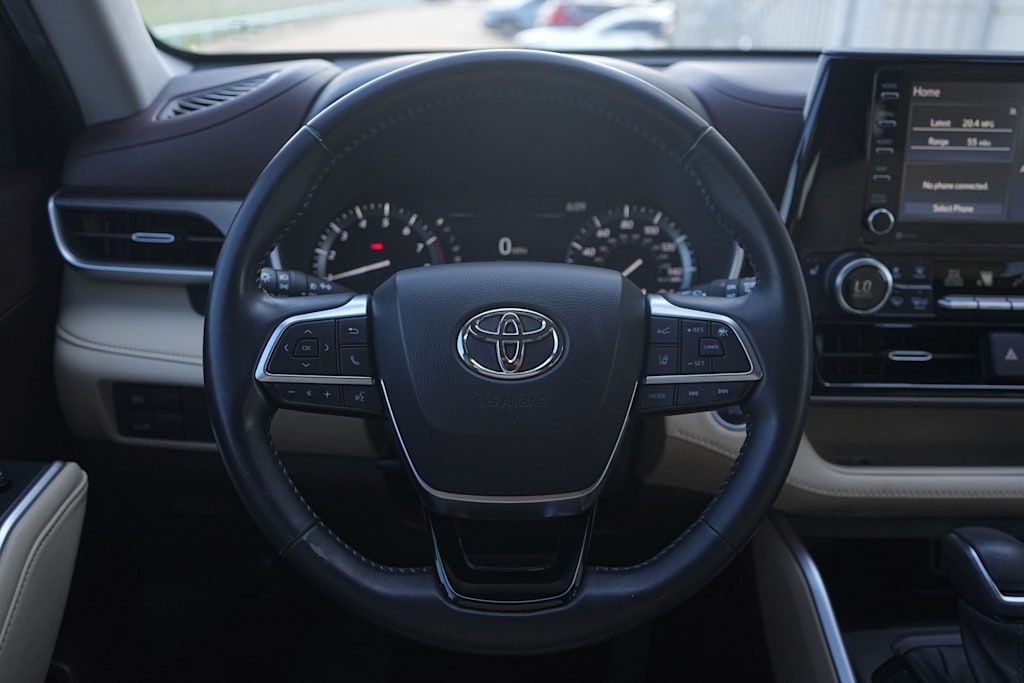 Thumbnail: 2020 Toyota Highlander - 14