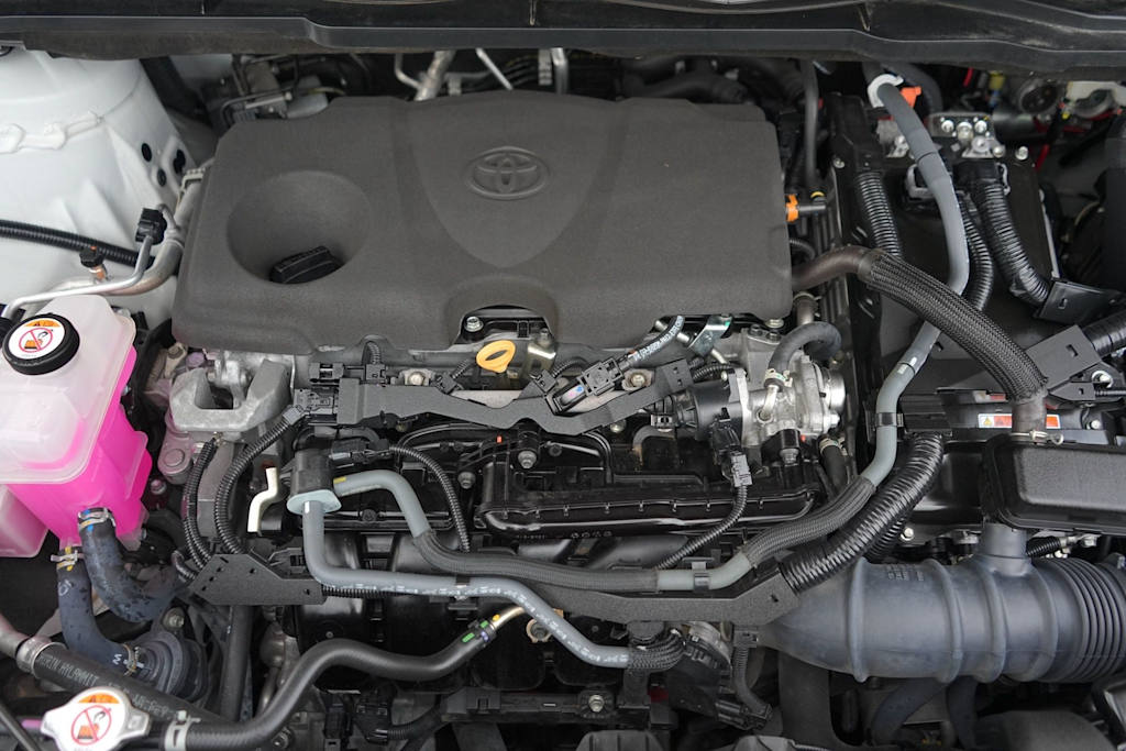 Thumbnail: 2023 Toyota Sienna - 9