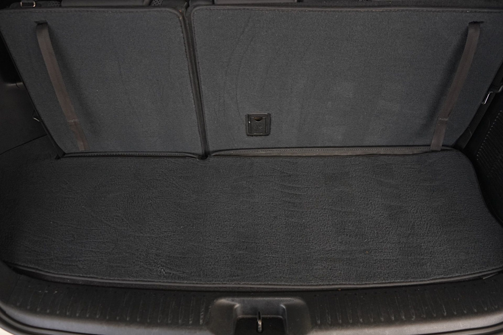 Thumbnail: 2015 Toyota Highlander - 18
