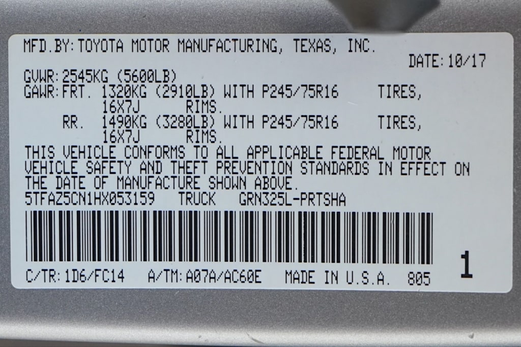 Thumbnail: 2017 Toyota Tacoma - 30
