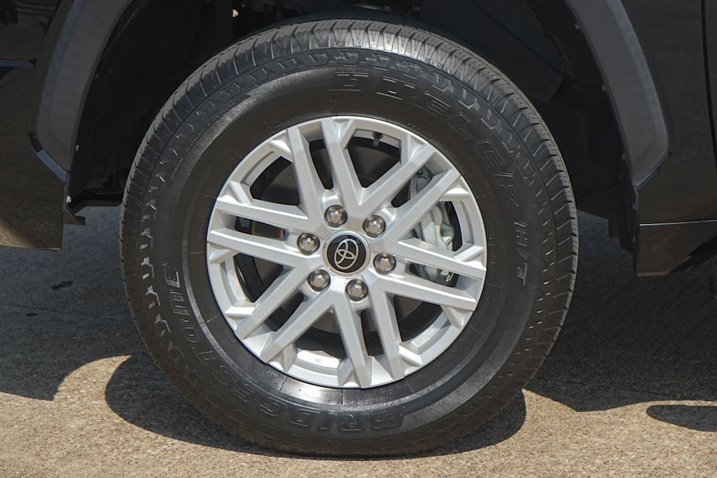 Thumbnail: 2024 Toyota Tundra - 8
