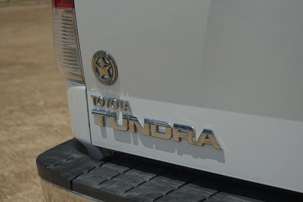 Thumbnail: 2013 Toyota Tundra - 6