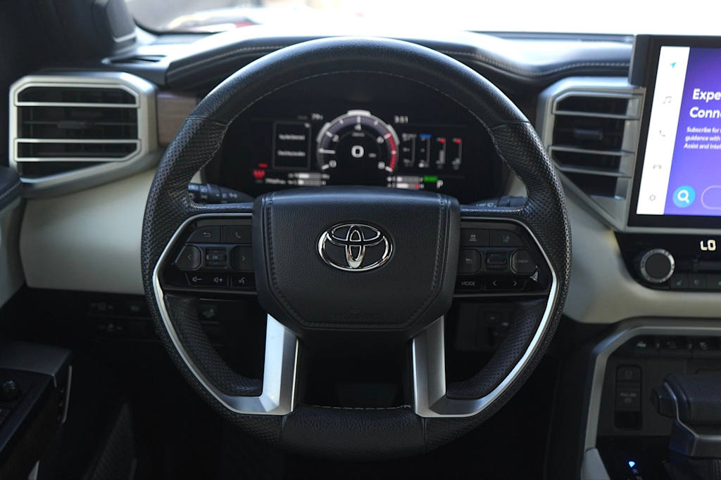 Thumbnail: 2022 Toyota Tundra - 14