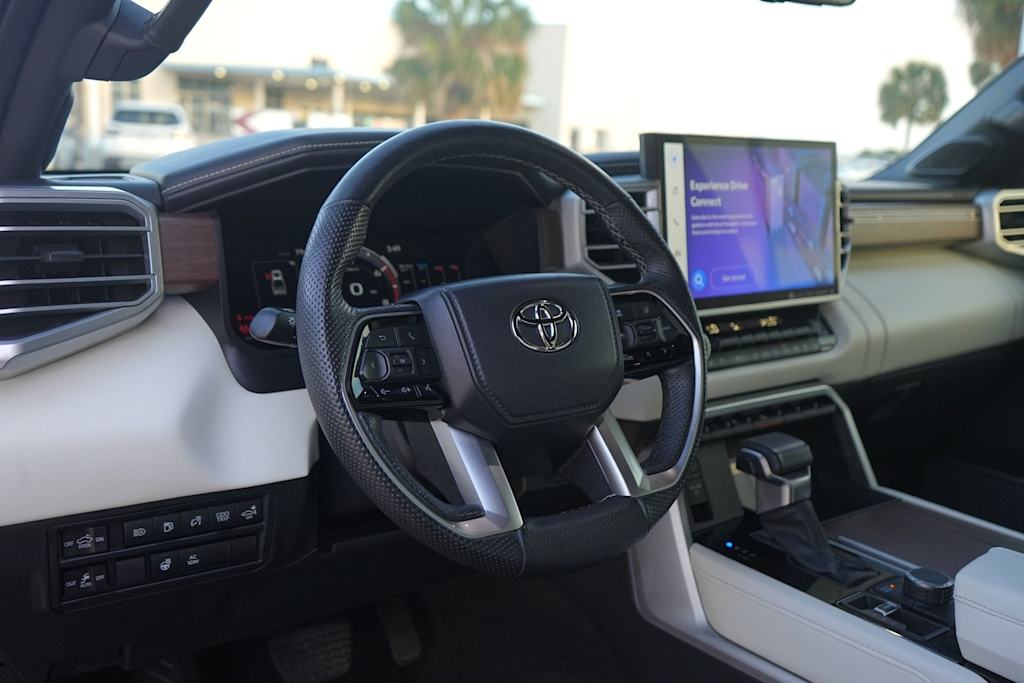 Thumbnail: 2022 Toyota Tundra - 2