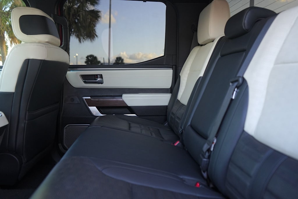 Thumbnail: 2022 Toyota Tundra - 13