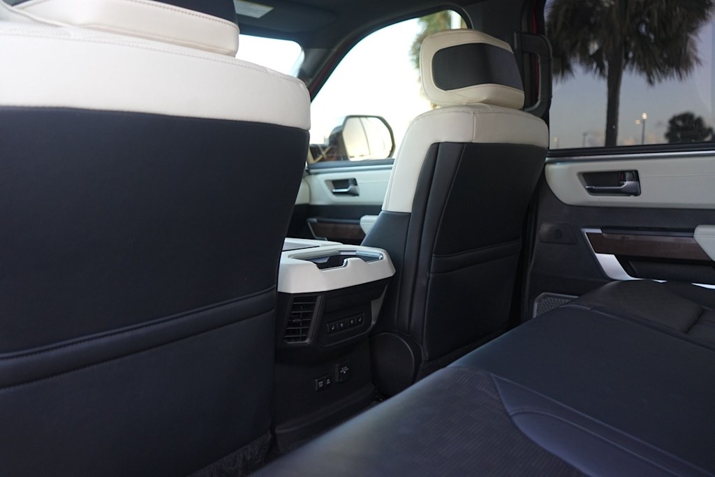 Thumbnail: 2022 Toyota Tundra - 22