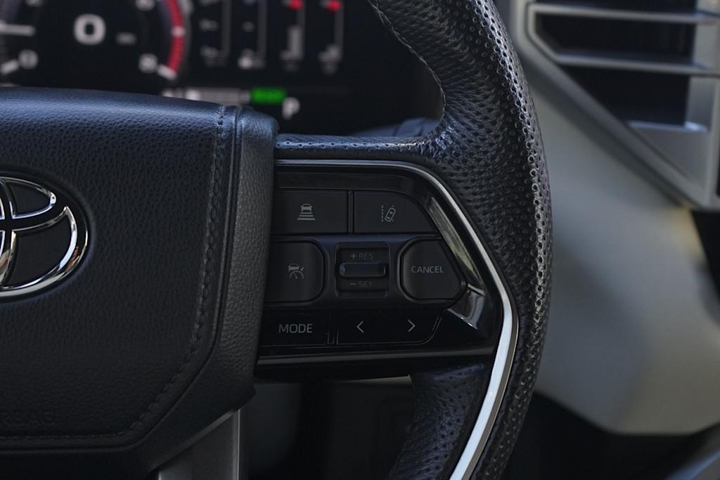 Thumbnail: 2022 Toyota Tundra - 24