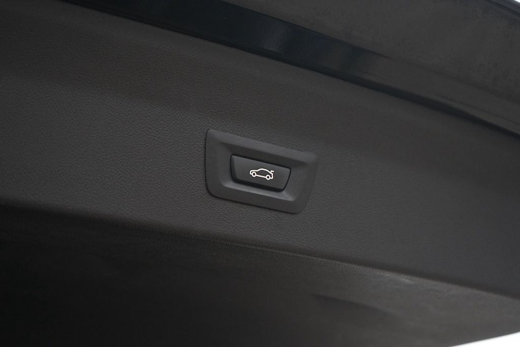 Thumbnail: 2020 BMW X4 - 29