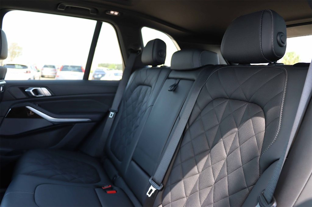 Thumbnail: 2024 BMW X5 - 22