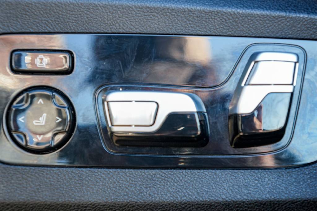 Thumbnail: 2022 BMW X5 - 22