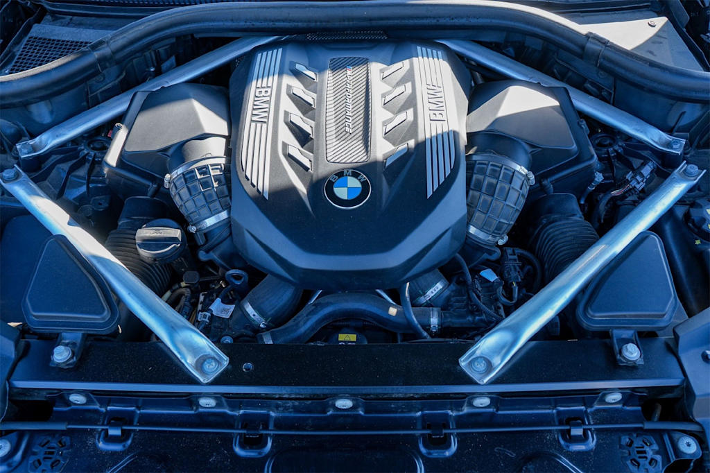 Thumbnail: 2022 BMW X5 - 9