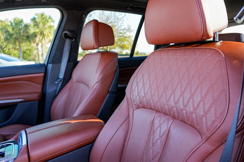 Thumbnail: 2022 BMW X5 - 11