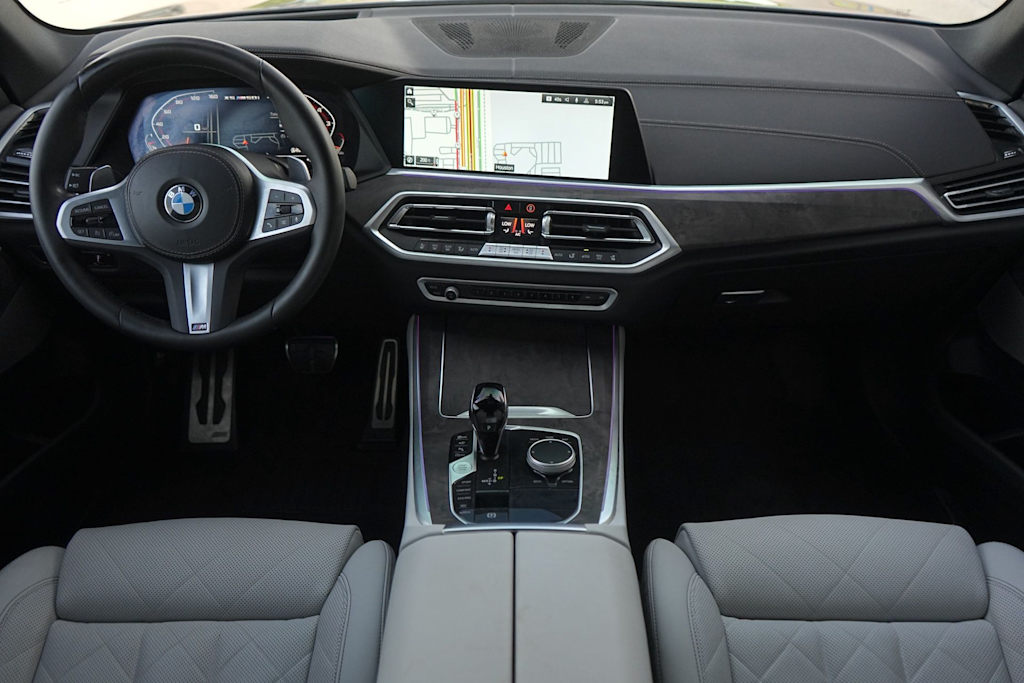Thumbnail: 2023 BMW X5 - 9