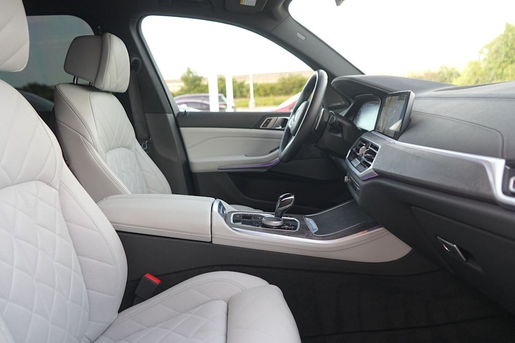 Thumbnail: 2023 BMW X5 - 11