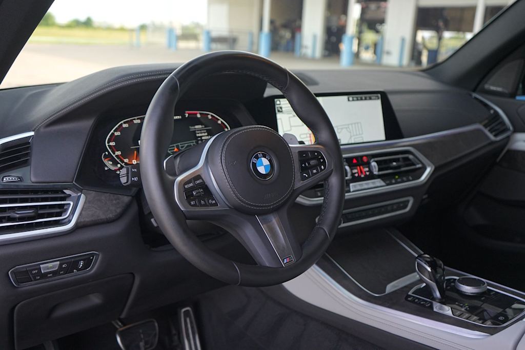 Thumbnail: 2023 BMW X5 - 2