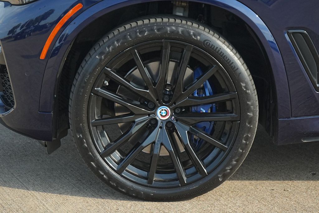Thumbnail: 2023 BMW X5 - 8