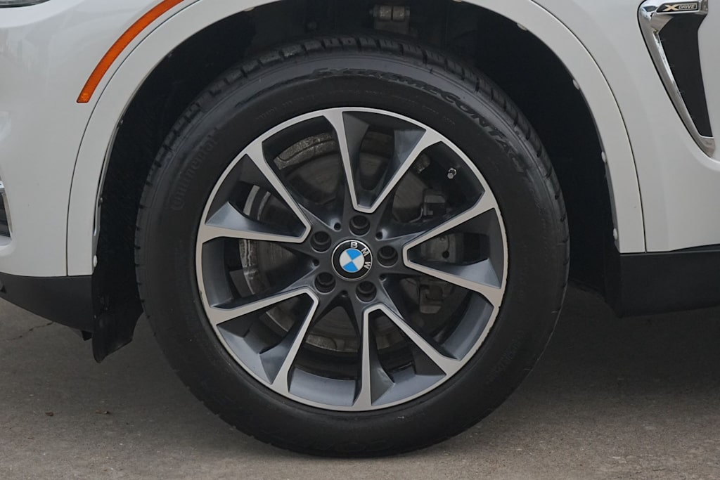 Thumbnail: 2017 BMW X5 - 7