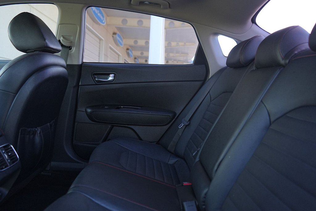 Thumbnail: 2019 Kia Optima - 22