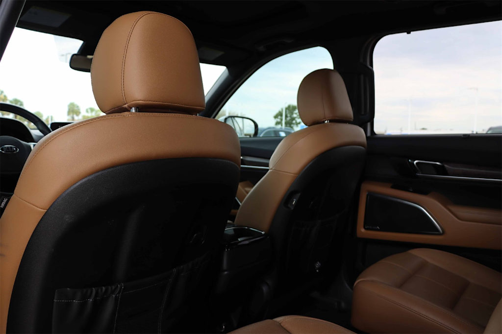 Thumbnail: 2020 Kia Telluride - 12