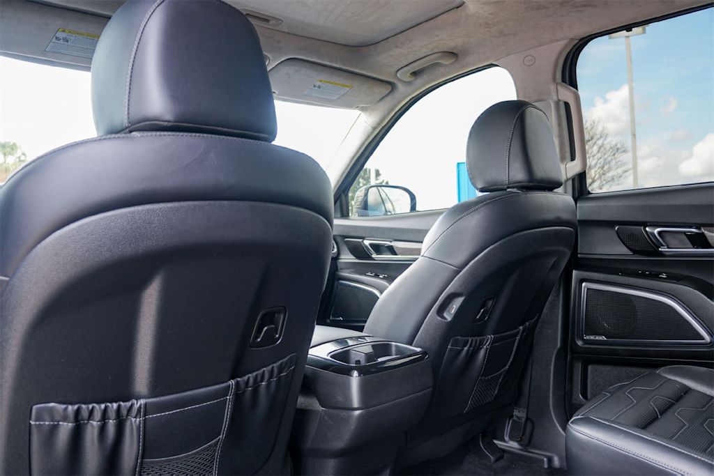 Thumbnail: 2022 Kia Telluride - 12