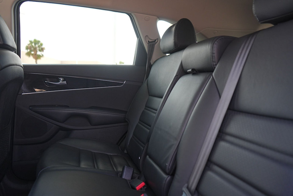 Thumbnail: 2019 Kia Sorento - 21