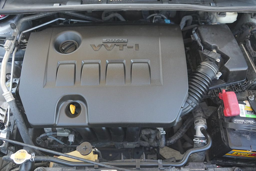 Thumbnail: 2014 Toyota Corolla - 4