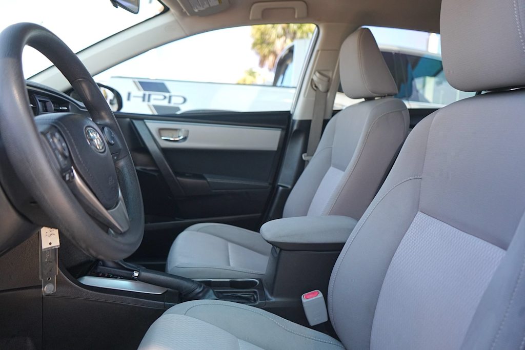 Thumbnail: 2014 Toyota Corolla - 5