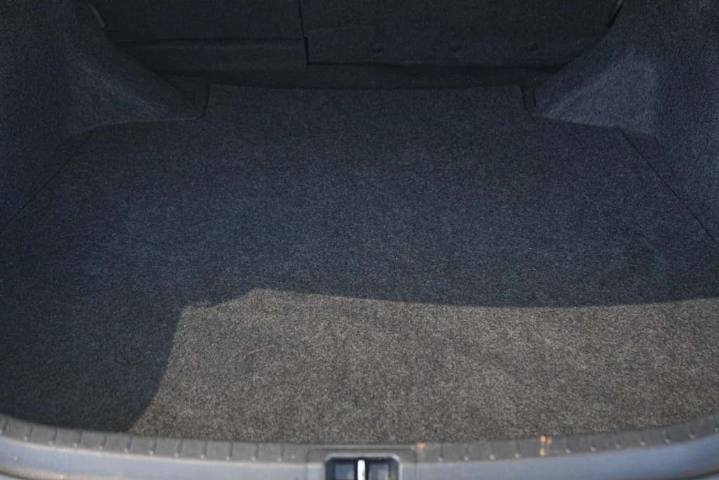 Thumbnail: 2014 Toyota Corolla - 8