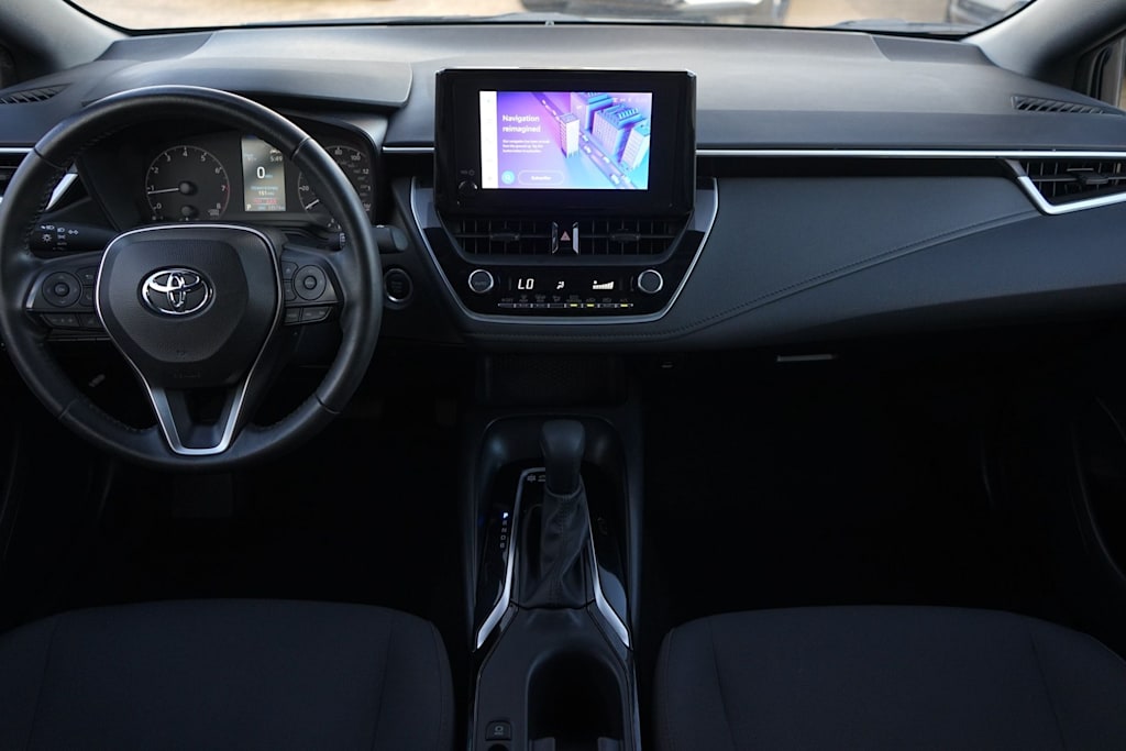 Thumbnail: 2024 Toyota Corolla - 10