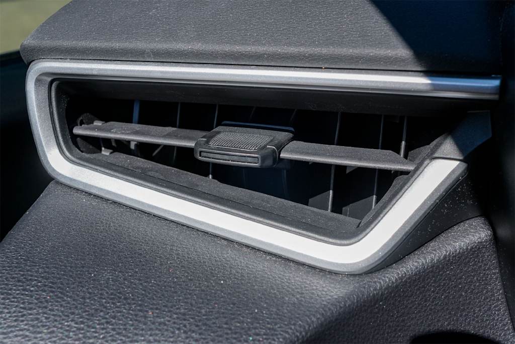 Thumbnail: 2024 Toyota Corolla - 29