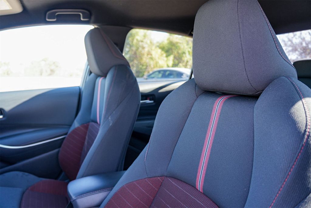 Thumbnail: 2024 Toyota Corolla - 12