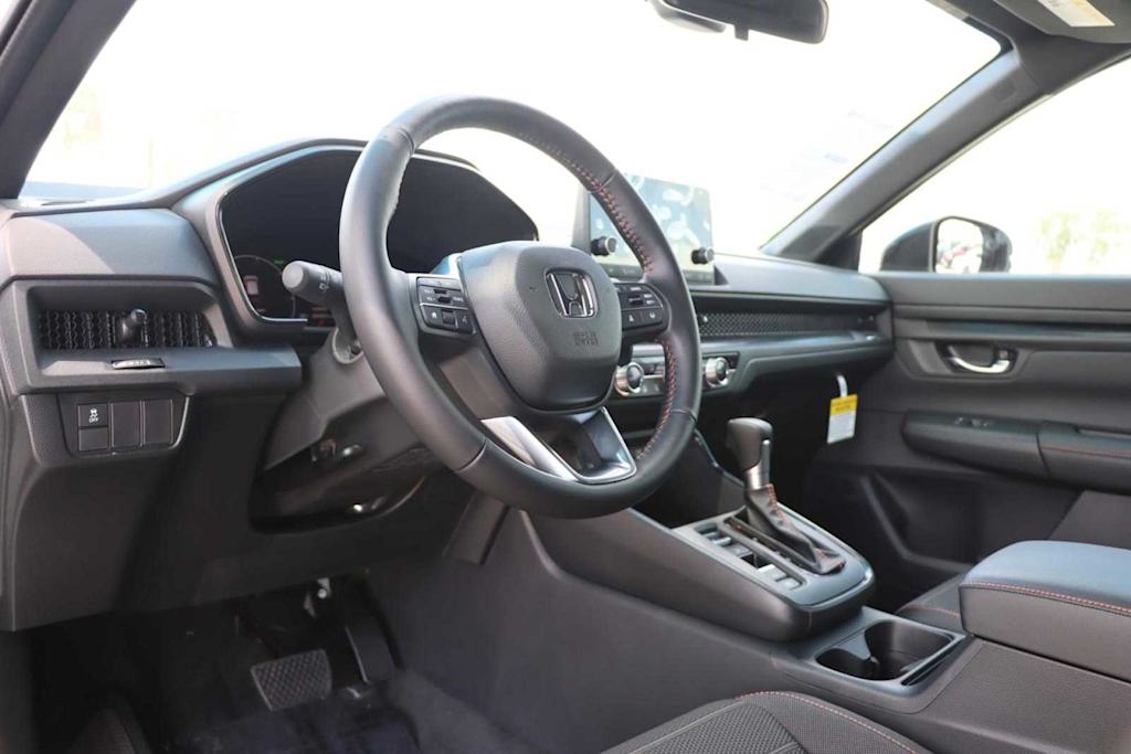 2025 Honda CR-V Sport 2