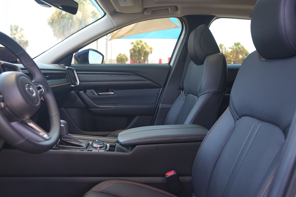 Thumbnail: 2026 Mazda CX-50 - 11