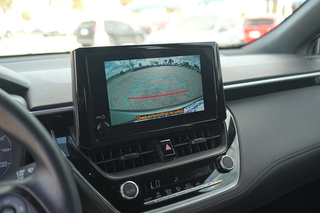 Thumbnail: 2024 Toyota Corolla Cross - 25