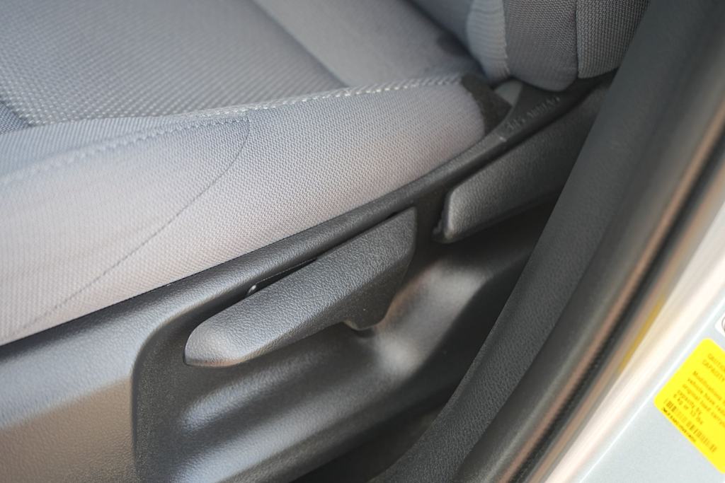 Thumbnail: 2024 Toyota Corolla Cross - 21